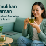 alt_text: Panduan perawatan ambeien dengan fokus pada perubahan gaya hidup sehat.